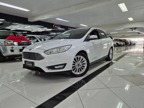 FORD FOCUS 2.0 SE 16V FLEX 4P POWERSHIFT